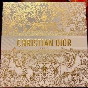 Dior Holiday Box, Free Samples Included!